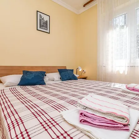 Fidelis Lägenhet Trogir